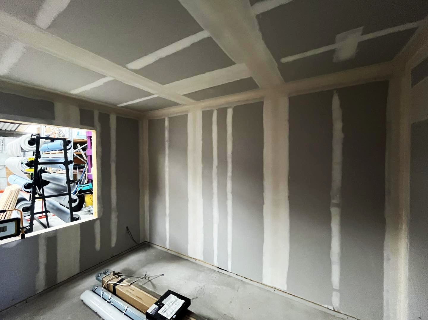Interior & Exterior Painting and Decorating in Inverness